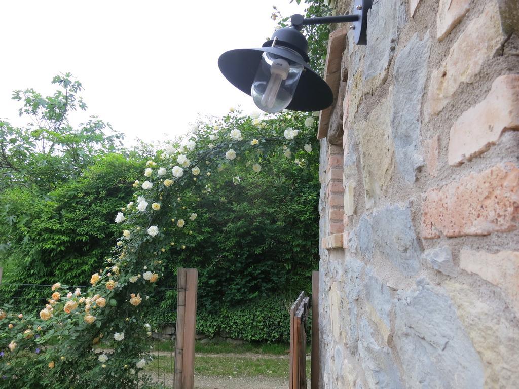 Ca Di Minu Villa Tarzo Ruang foto