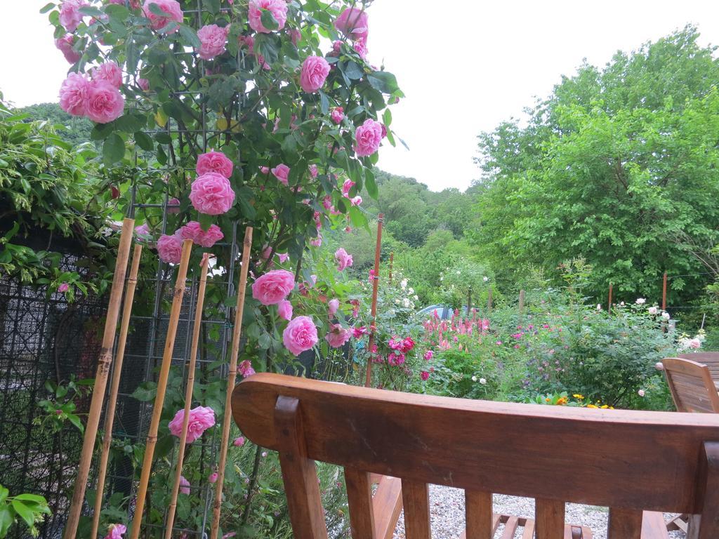 Ca Di Minu Villa Tarzo Ruang foto